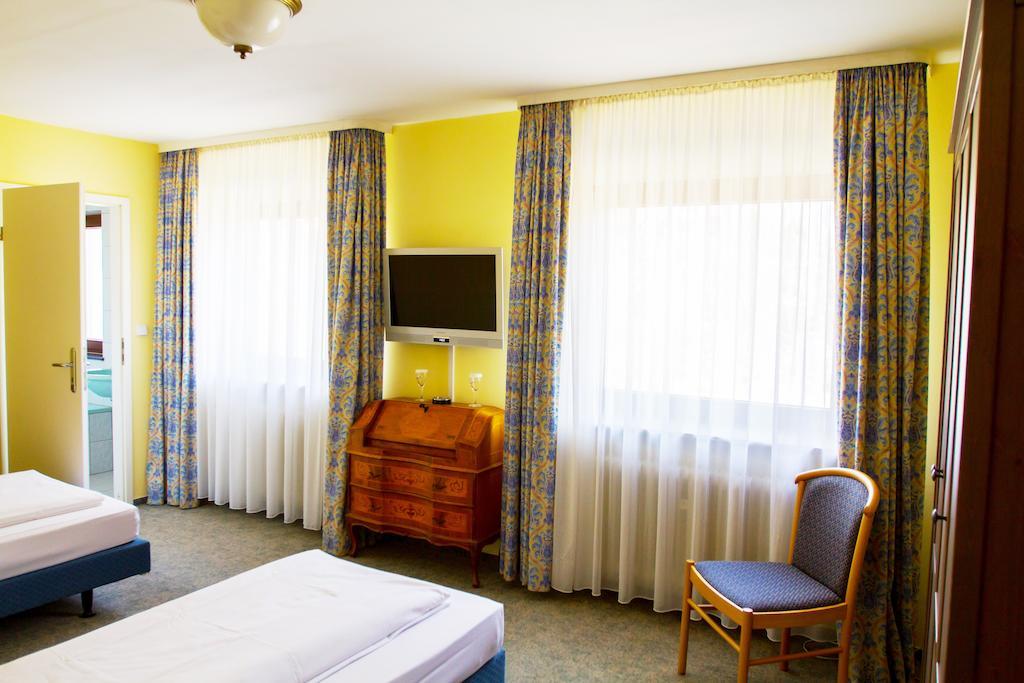 Heidekrug Hotel Oberursel Pokój zdjęcie