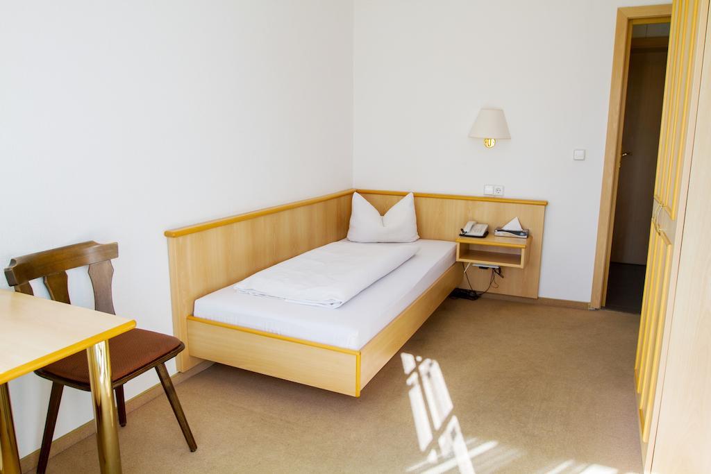 Heidekrug Hotel Oberursel Pokój zdjęcie